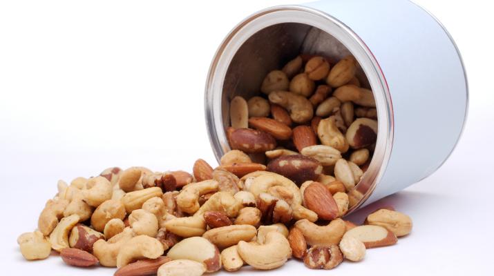 رژیم غذایی برای سکته قلبی-آجیل